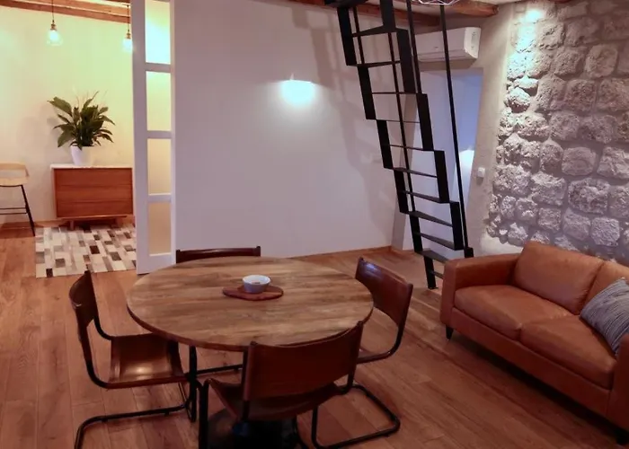 Cava Appartement *