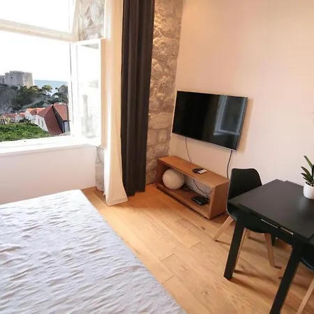 Apartment Cava *