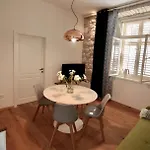 Cava Apartment